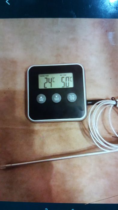 Термометр для мяса с выносным щупом