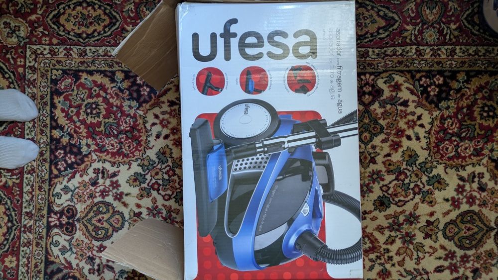 Aspirador de água UFESA aspyro