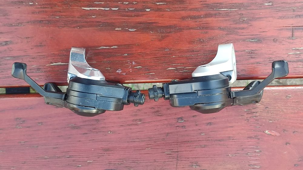 Manetki Shimano STX RC  3x8
