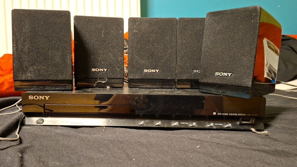 Kino domowe sony hdb tz140