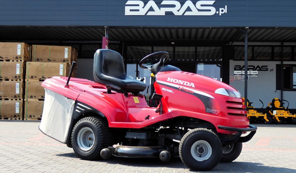 Traktorek kosiarka HONDA 2417 2 Cylindry Elektryczny wysyp kosza (290602.6) - Baras