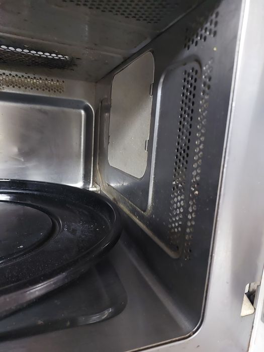 мікрохвильова піч Sharp