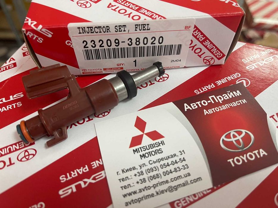 Топливная форсунка  Lexus LS 460 LS600 23209-38020 23209-38030