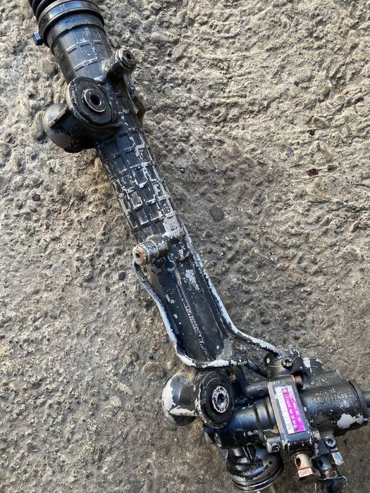 Рульова рейка з датчикоме210 е220 е240 е270 е280