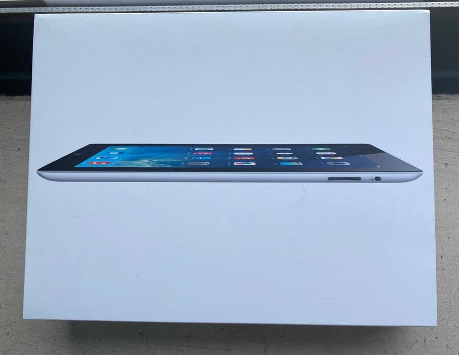 iPad (4ª geração) wi-Fi 16 GB – Preto 9,7″