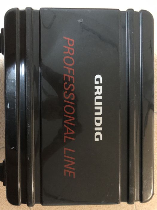 Câmara VHS Grundig S-VS180 Profissional