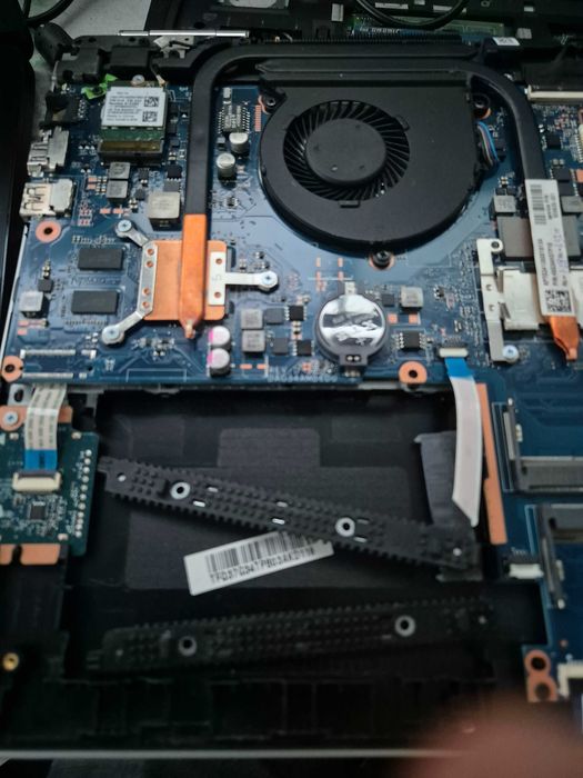 motherboard HP 15-AU101np, processador i5-7200U testada sem anomalia64551542102657120