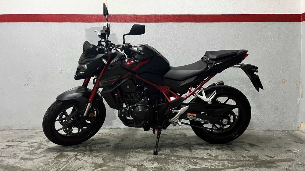 Honda Hornet CB750 - 35kW!