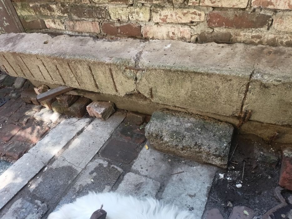 Продам 2 балки бетонных