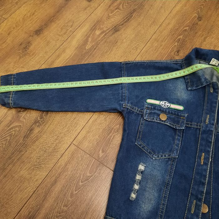 Куртка джинсова дівчинка весняна весна літо