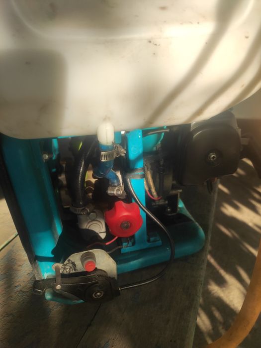 Обприскувач бензиновий Sadko GSP-3325