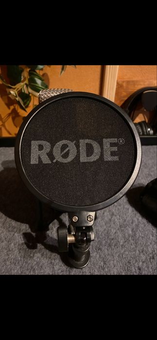 Rode NT1A  (microfone de estúdio)