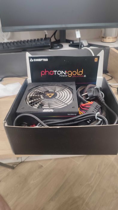 Блок живлення Chieftec Photon Gold 650W (GDP-650C-RGB)