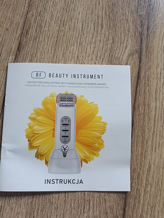 Urządzenie do liftingu twarzy