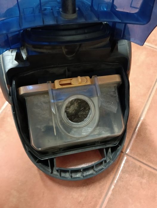 Aspirador LG modelo V-CP973STQC