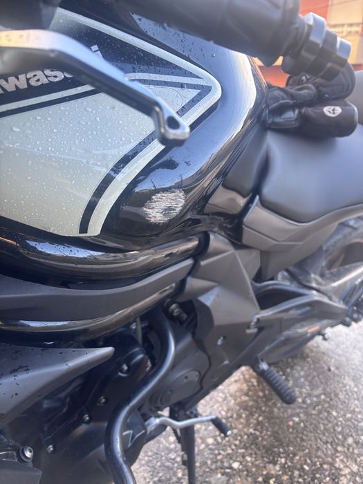 Kawasaki er6n 2011
