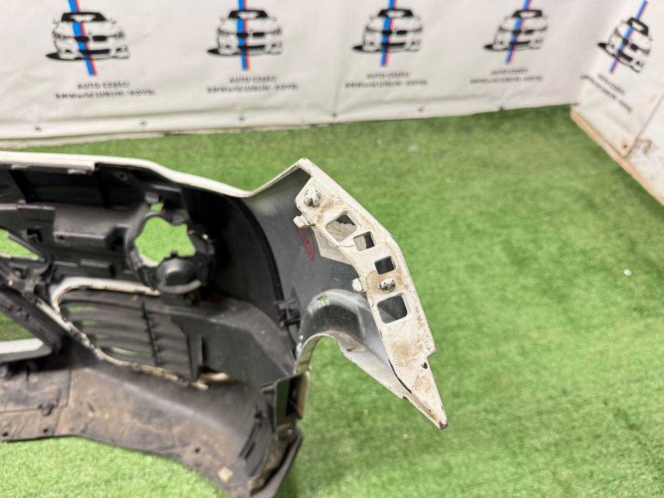 Бампер BMW X1 F48 передній НАЯВНІСТЬ комплектні голі БМВ Ф48 Х1