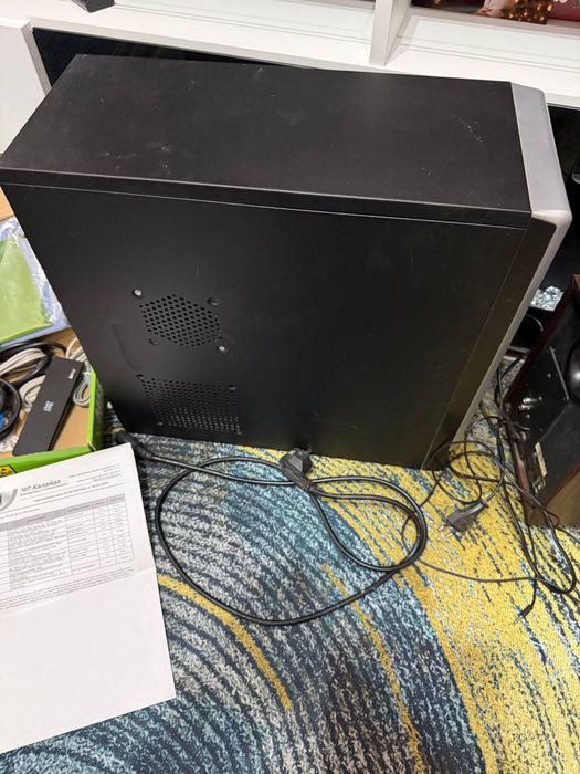 Продам компьютер , динамики … блок