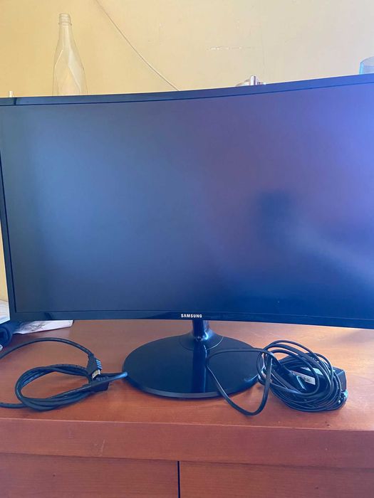 Samsung Monitor Curvo FHD C27F390FHU 27''