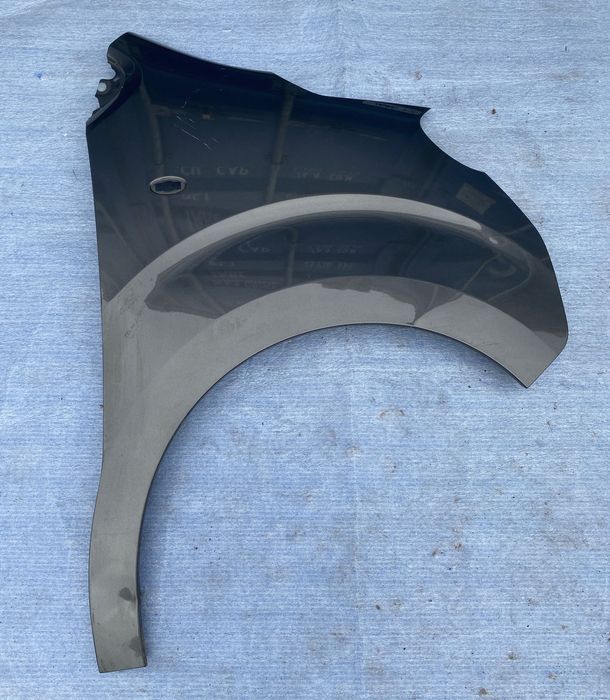 Toyota Proace Jumpy Expert błotnik przód przedni prawy b. ładny