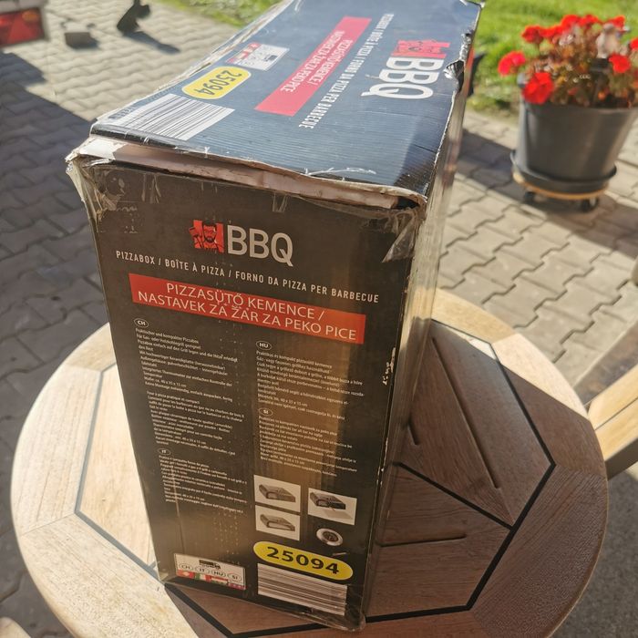 Piekarnik do pizzy na grill BBQ Pizzabox – nowy