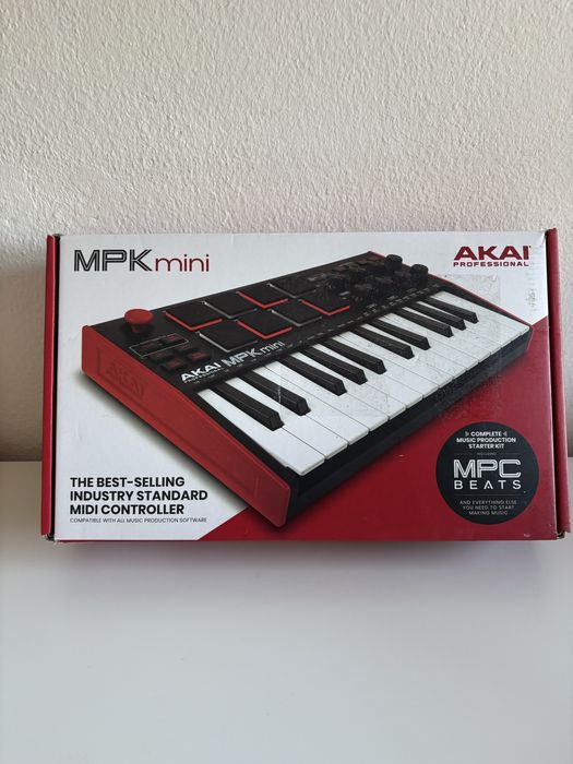 Akai Professional MPK Mini MK3  Teclado Controlador MIDI usb 25 Teclas  Novo
