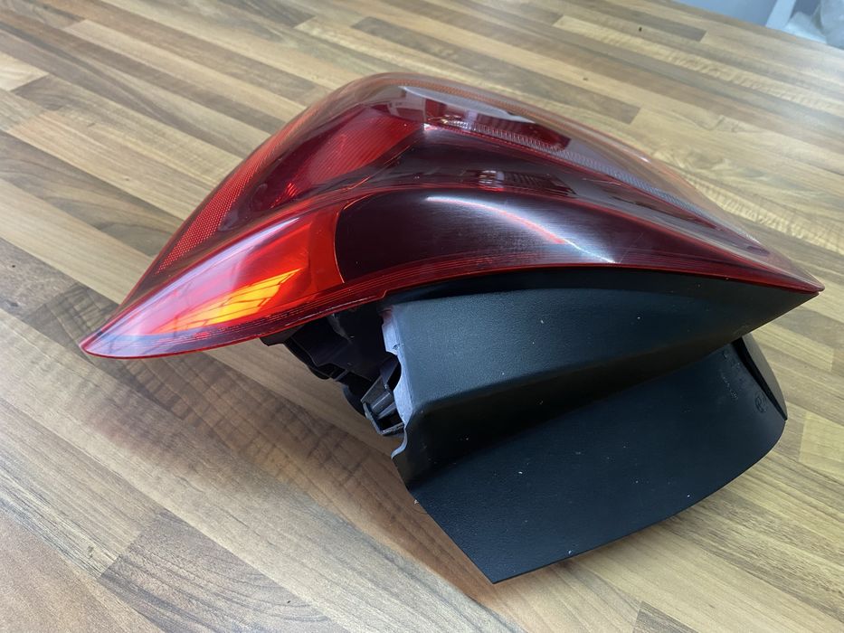 Farol direito BMW F20 Serie 1