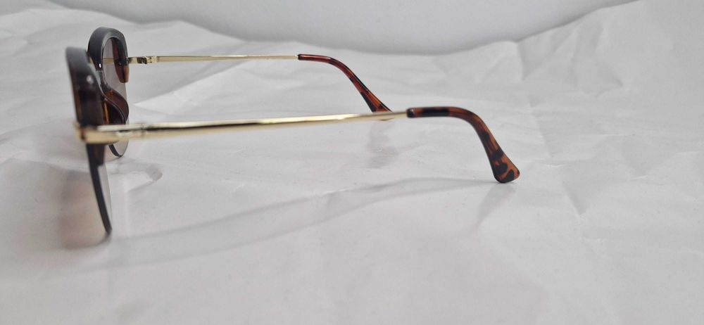 Sprzedaję okulary Rido.