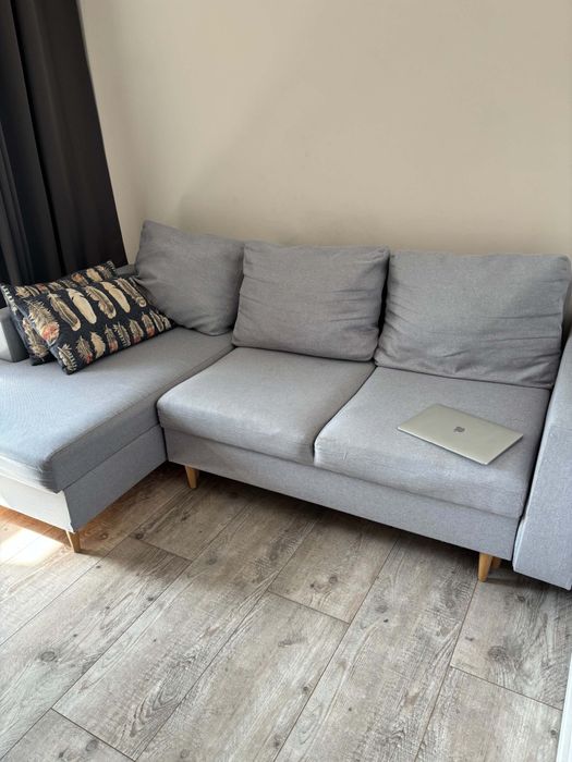 Rezerwacja do poniedziałku Sofa tapicerowana  funkcją spania