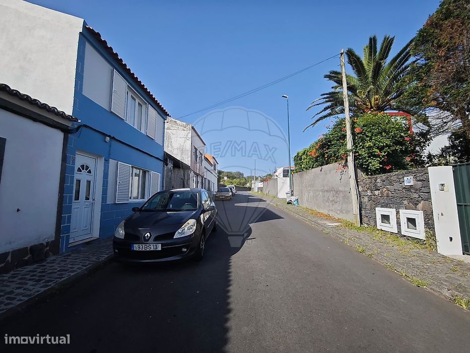 Moradia T2 para venda