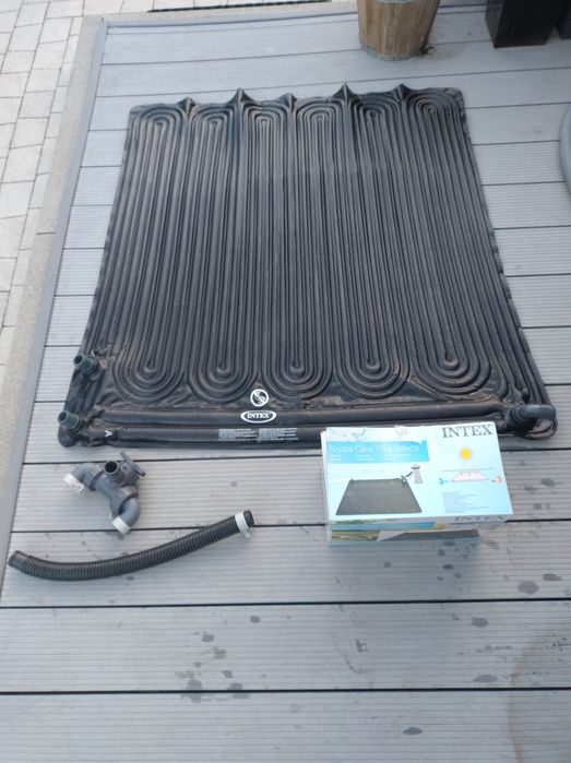 Mata solarna do podgrzewania wody 120x120cm Intex 28685 Ogrzewacz Wody