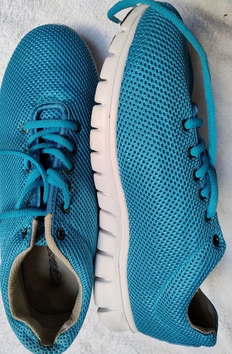 Półbuty buty sportowe
