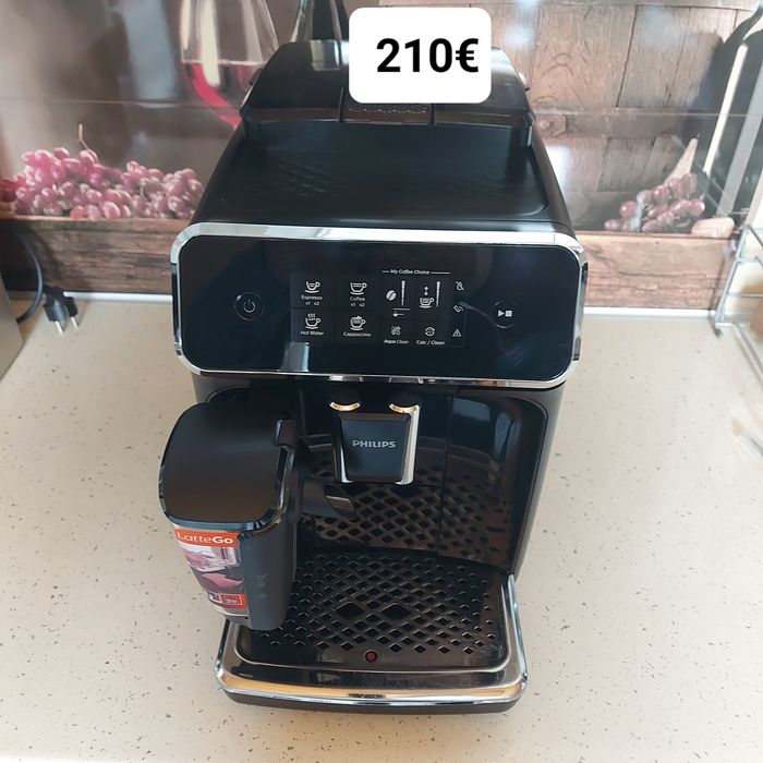 Автоматичні кавомашини, привезені з Німеччини