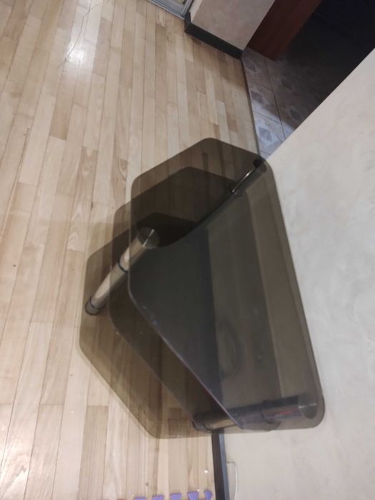 Столик скляний тумба журнальний стіл