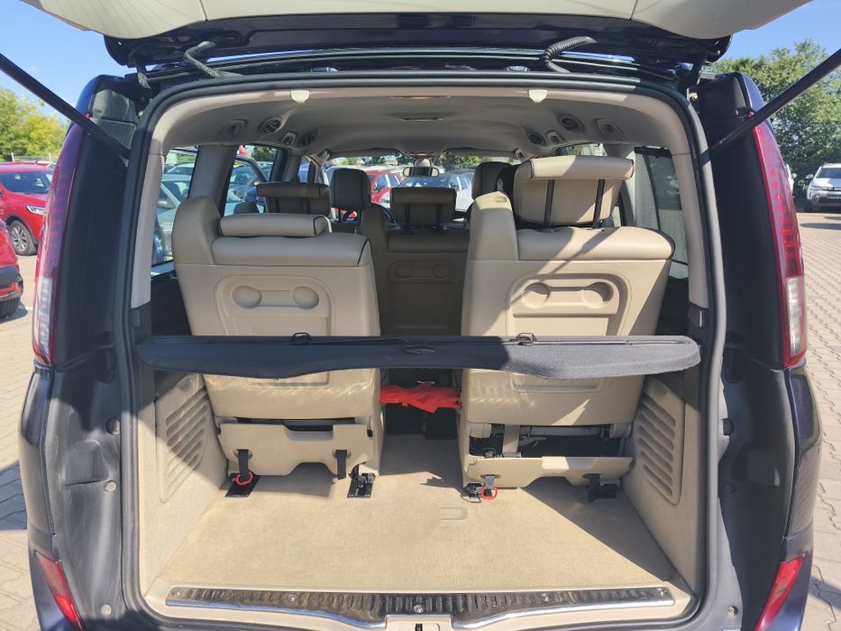 Renault Grand Espace Initiale Paris