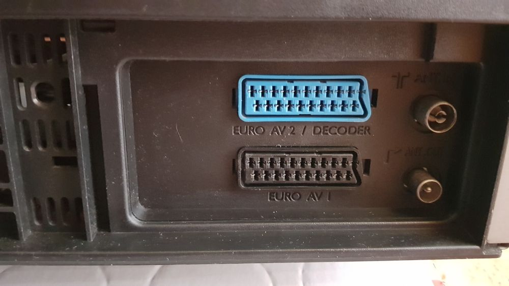 Magnetowid Thomson VTH6300C
