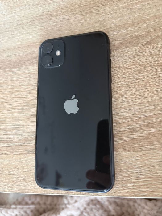 iPhone 11 64 GB Black - Zestaw z Akcesoriami
