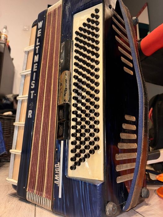 Akordeon Weltmeister Amigo