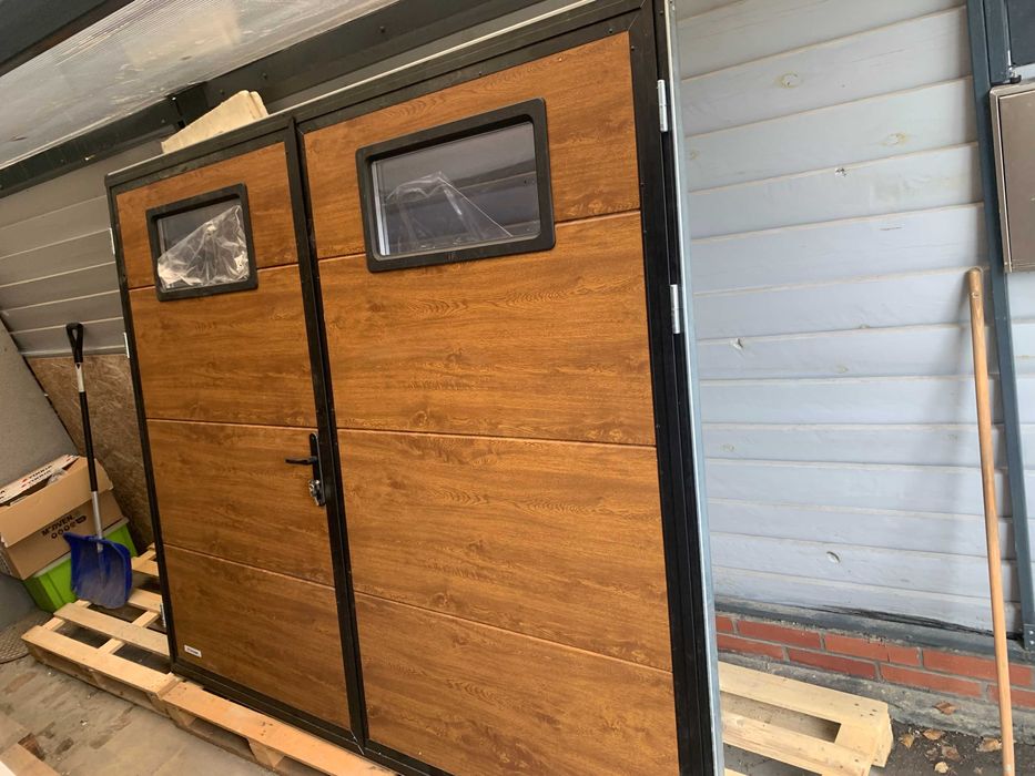 Brama Garażowa Segmentowa Rozwierna Drzwi Garażowe Panelowe na Wymiar