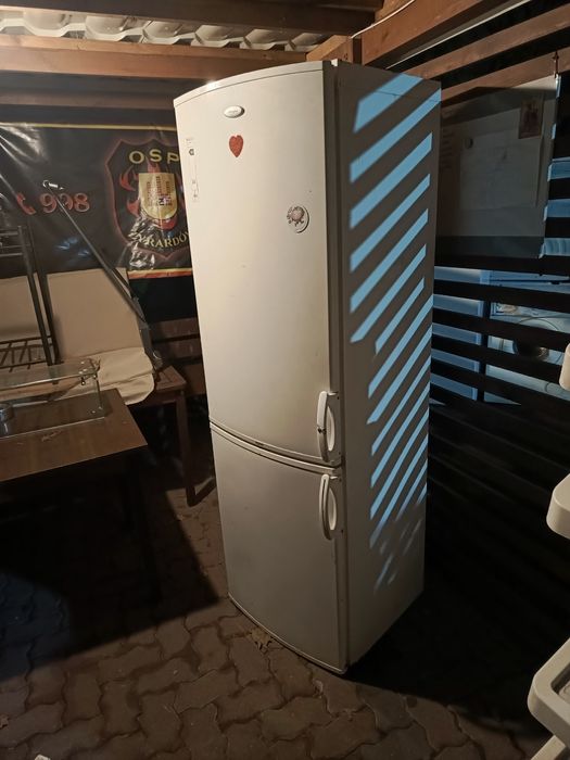 Sprzedam dużo lodówkę Wierpool