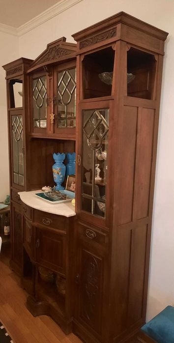 Loiceiro de madeira óptima...em perfeito estado