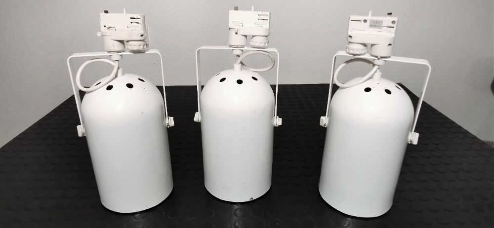 Holofotes / Projetores Profissionais até 120W (Só resta 1)