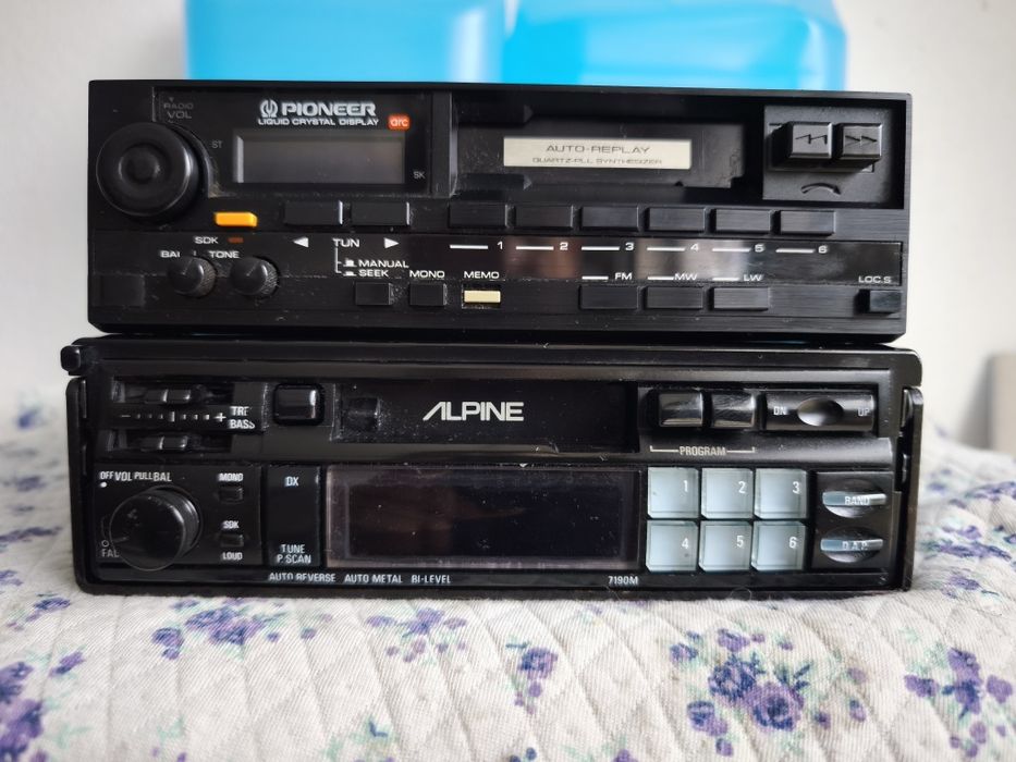 Radio samochodowe  Pioneer Alpine na kasetę