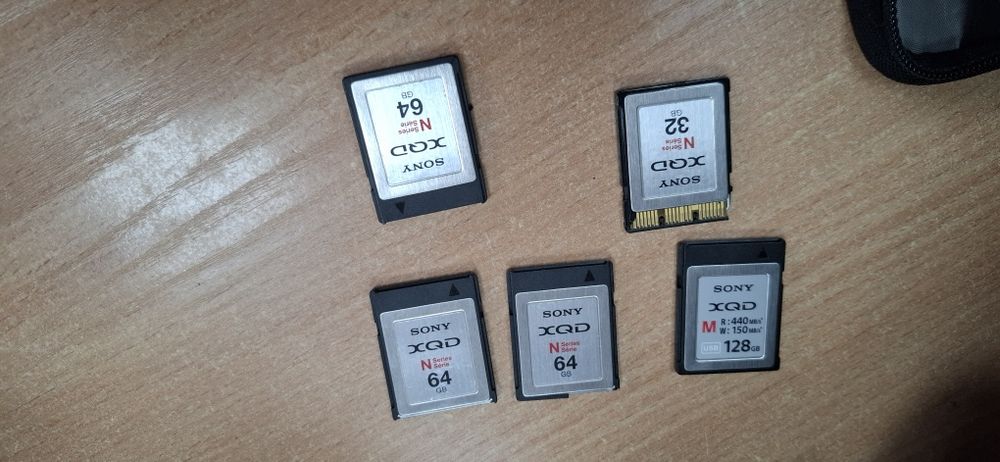 Kamera SONY 4K FDR-AX1