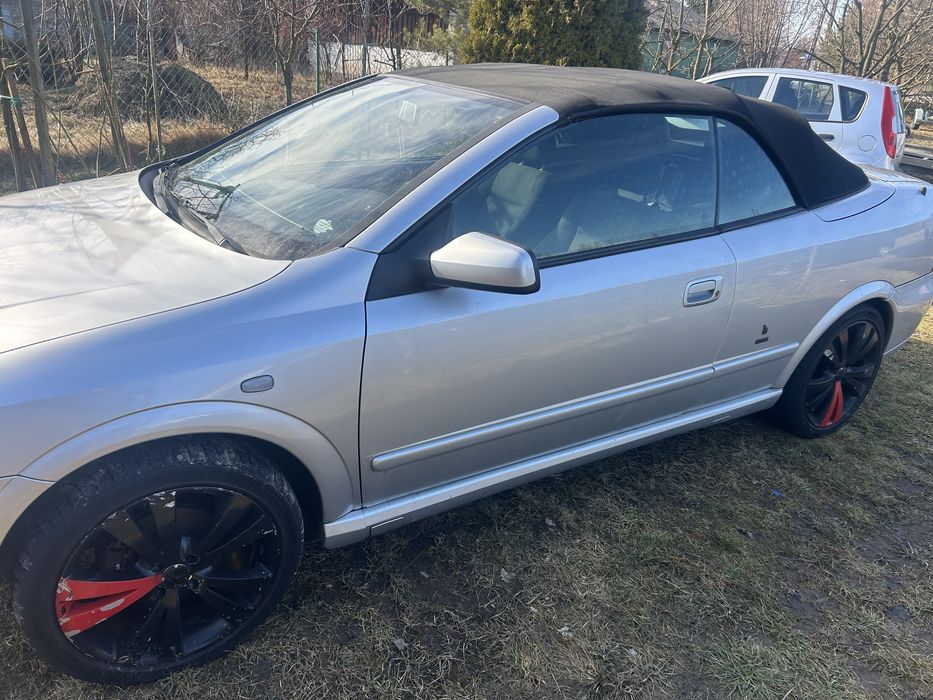 Opel astra Bertone cabrio 1.6 b 2004