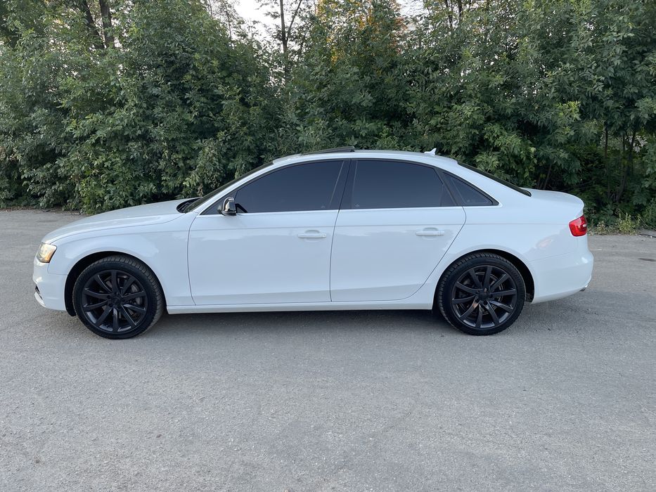 Продам Audi-4 автомат