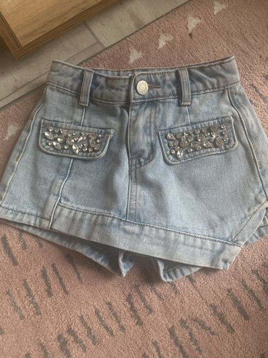 Джинсові шорти з каменями loevia