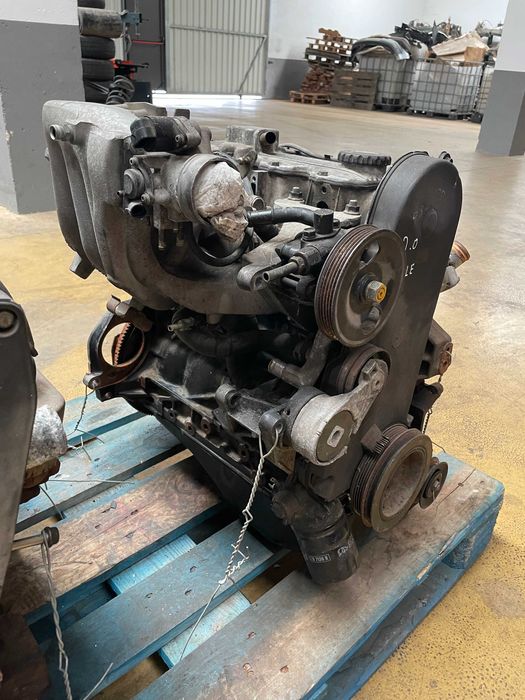 Motor Daewoo Espero 2.0 OHC Gasolina Ref: C20LE