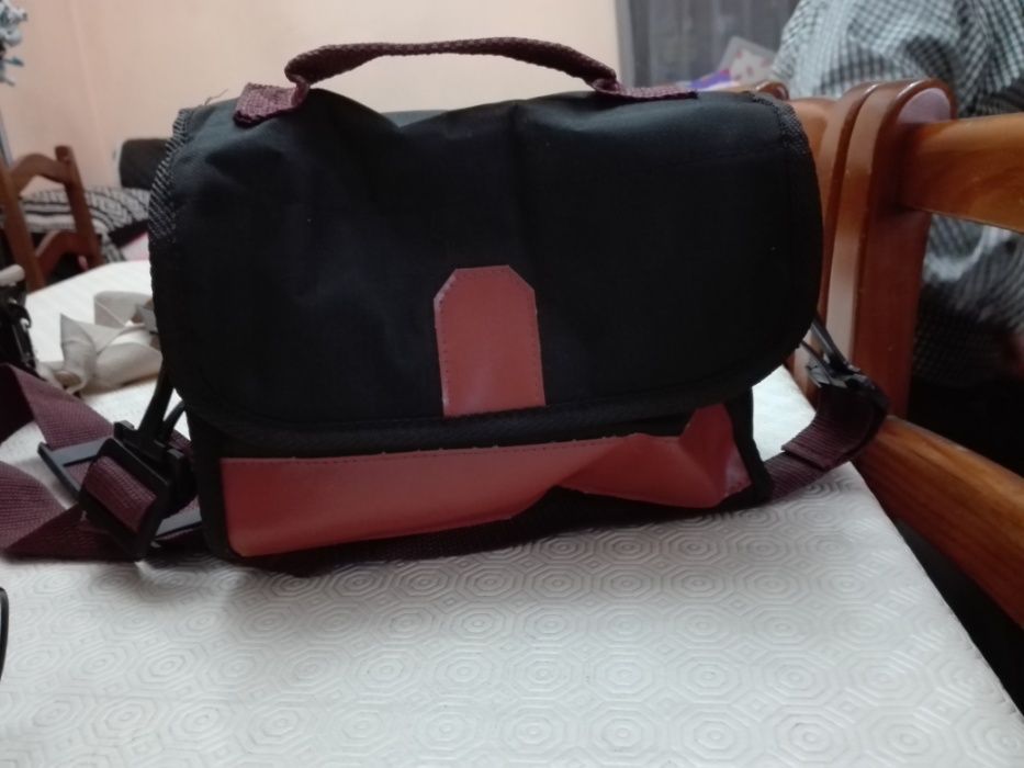 Conjunto 2 Máquinas Fotográficas de Rolo a Pilhas