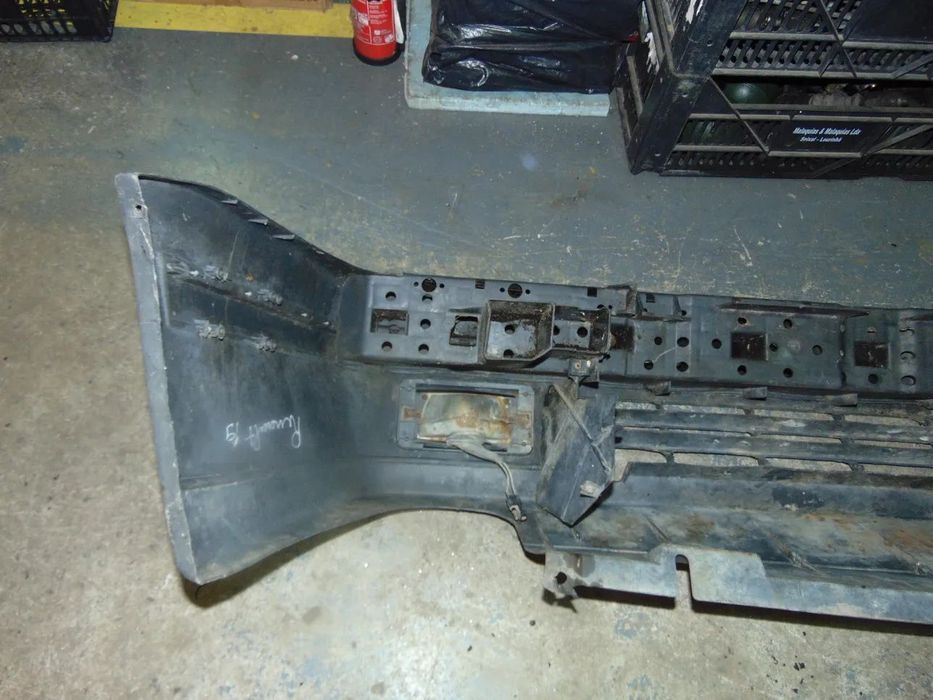 Renault 19 para-choques